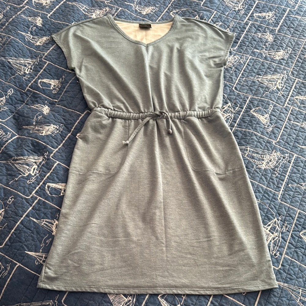 32° T-shirt dress since is at waste